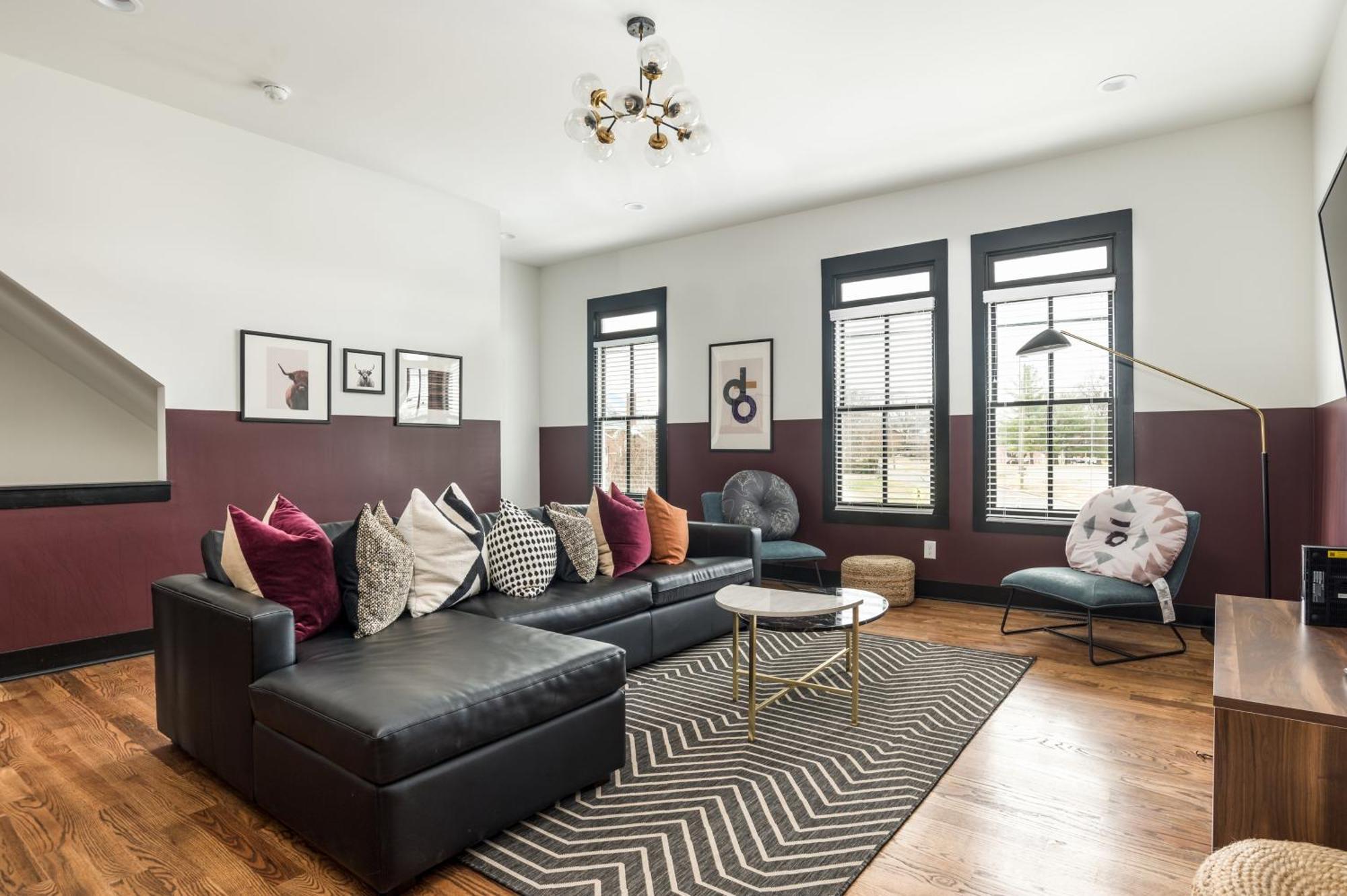 Kitty Faith Barbara By Avantstay 3 Unit Buyout W 12Br In Heart Of Nashville Exteriér fotografie
